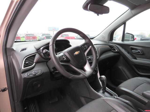 Photo of 2018 Gold Chevrolet Trax