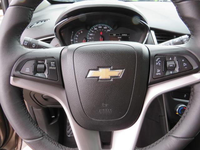 Photo of 2018 Gold Chevrolet Trax