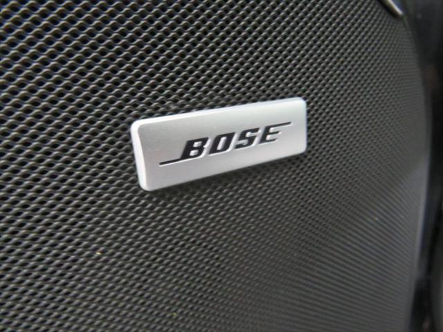 Photo of 2022 Black GMC Yukon XL