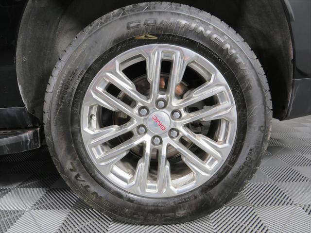 Photo of 2022 Black GMC Yukon XL