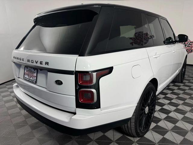 Photo of 2021 White Land Rover Range Rover