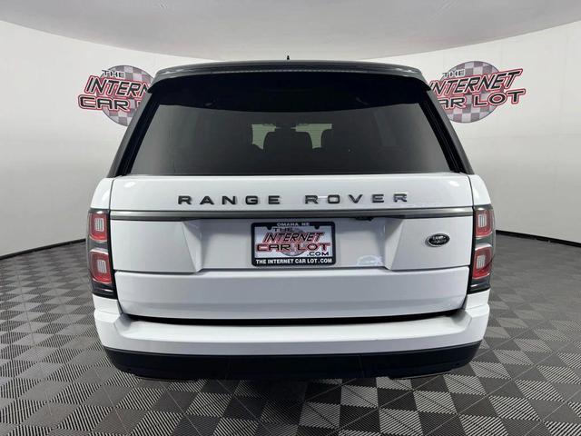 Photo of 2021 White Land Rover Range Rover