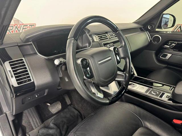 Photo of 2021 White Land Rover Range Rover