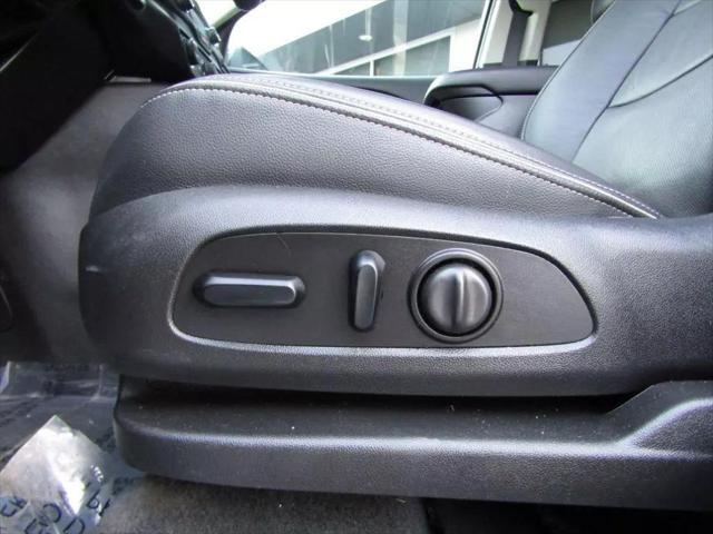 Photo of 2018 Ebony Twilight Metallic GMC Terrain