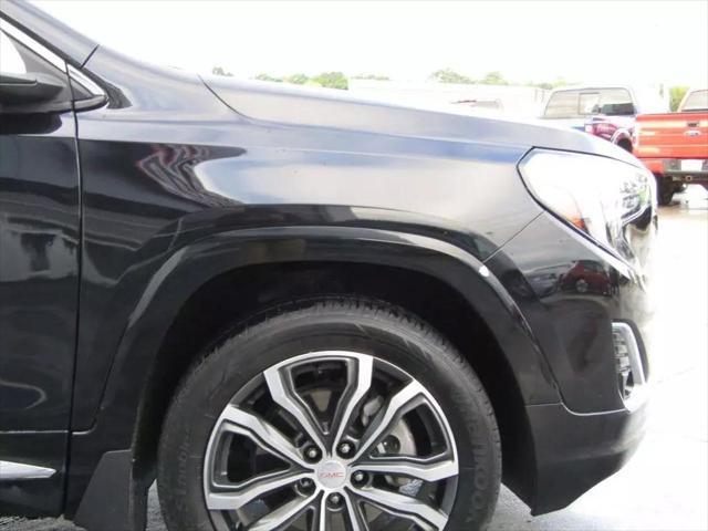 Photo of 2018 Ebony Twilight Metallic GMC Terrain