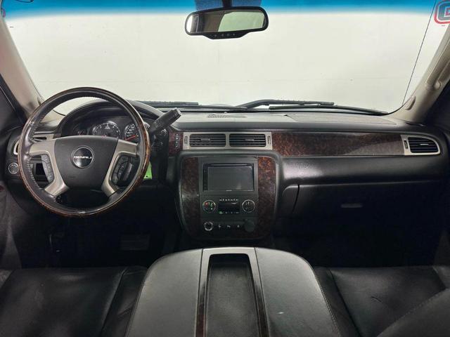 Photo of 2011 White GMC Sierra 1500