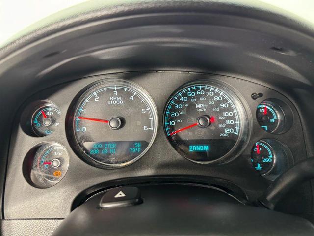 Photo of 2011 White GMC Sierra 1500