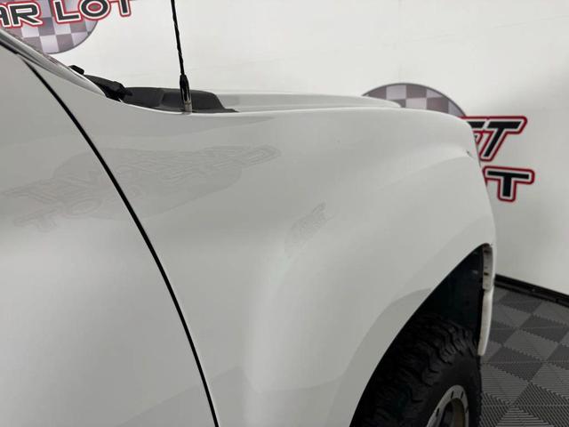 Photo of 2011 White GMC Sierra 1500