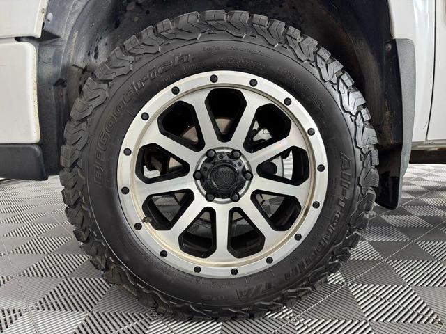 Photo of 2011 White GMC Sierra 1500