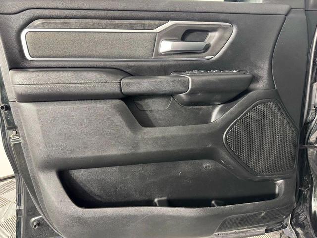 Photo of 2019 Black RAM 1500