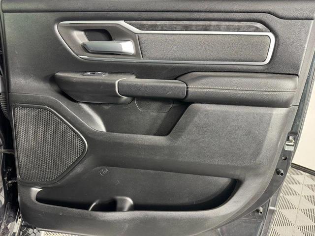 Photo of 2019 Black RAM 1500