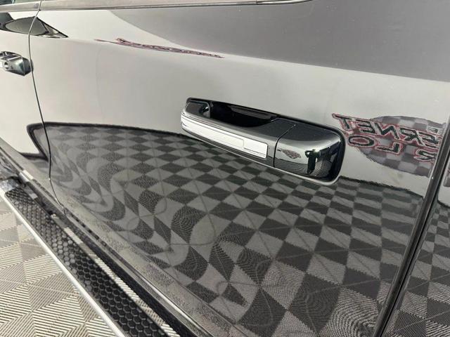 Photo of 2019 Black RAM 1500
