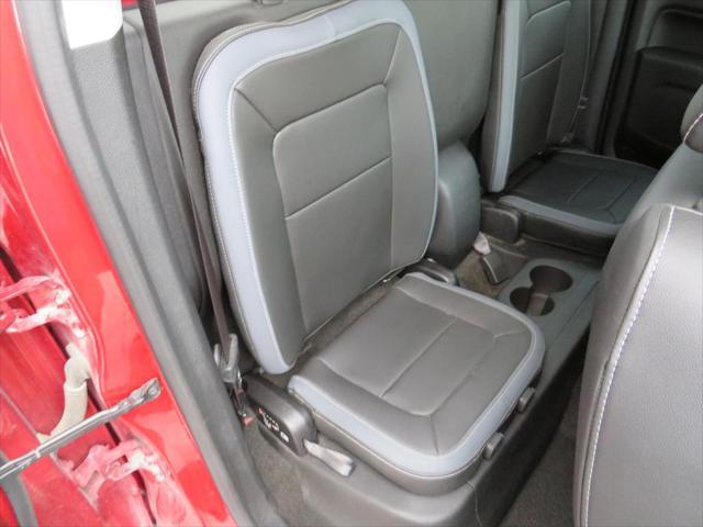 Photo of 2015 Red Chevrolet Colorado