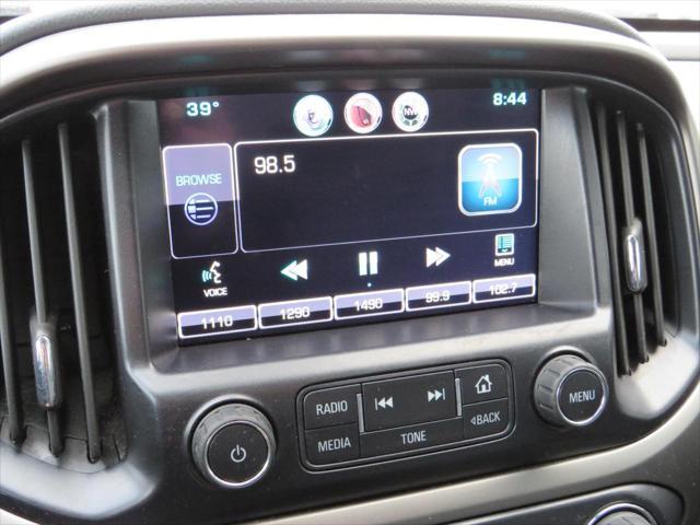 Photo of 2015 Red Chevrolet Colorado