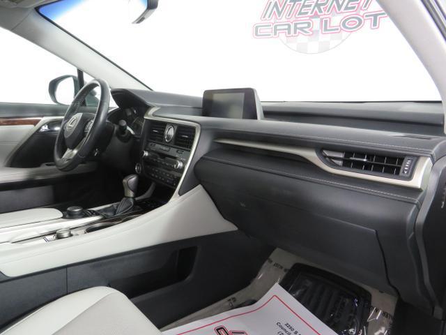 Photo of 2016 Silver Lexus RX 350