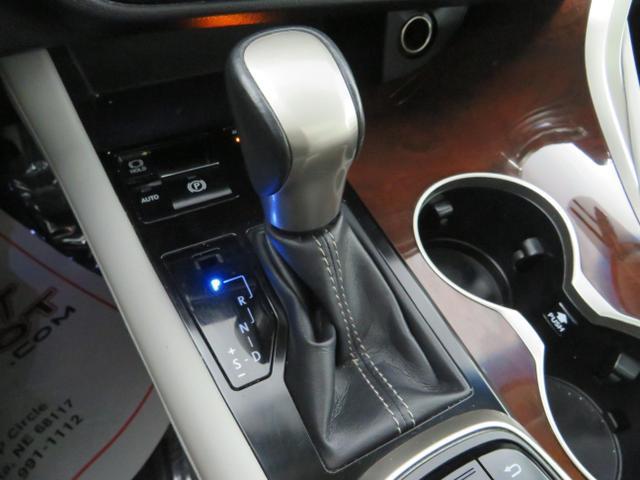 Photo of 2016 Silver Lexus RX 350