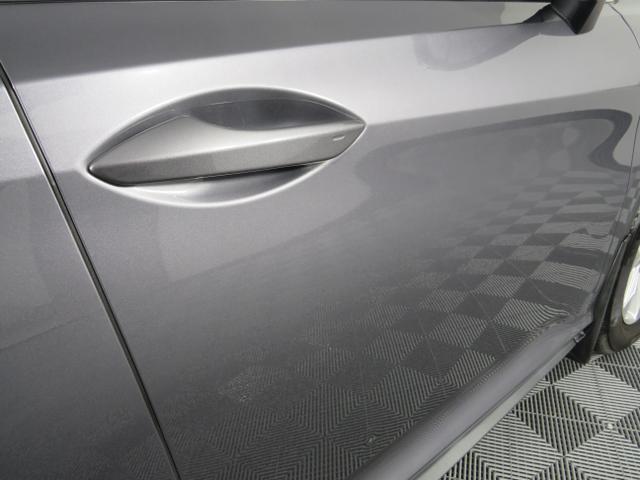 Photo of 2016 Silver Lexus RX 350