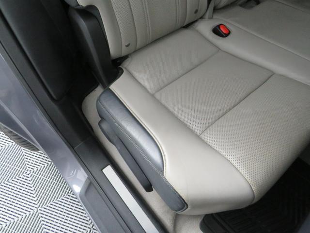 Photo of 2016 Silver Lexus RX 350