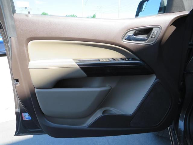 Photo of 2019 Gray GMC Canyon