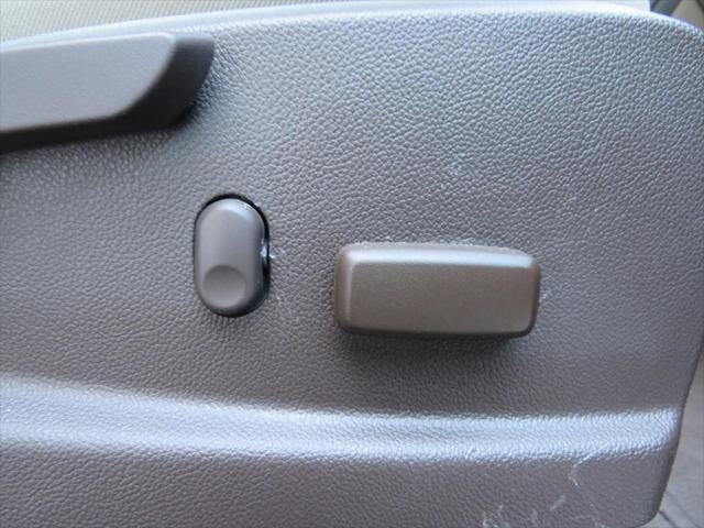 Photo of 2019 Gray GMC Canyon