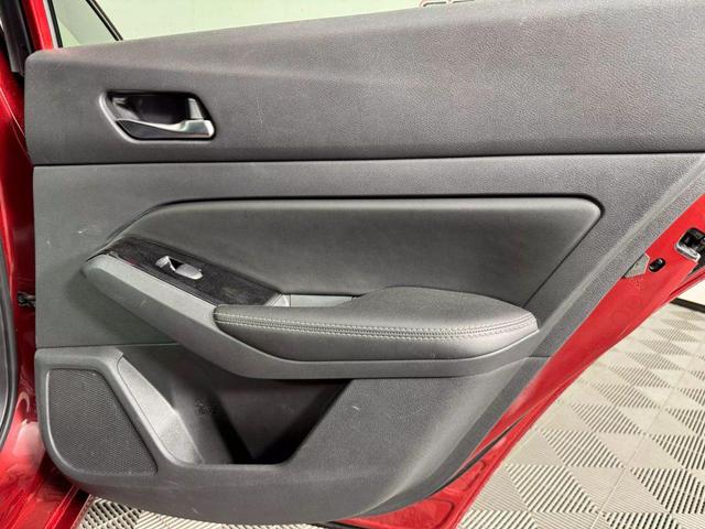 Photo of 2021 Red Nissan Altima