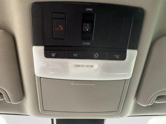 Photo of 2021 Red Nissan Altima