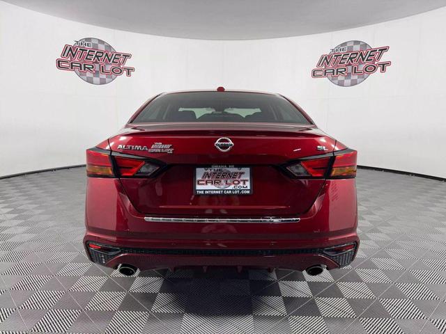 Photo of 2021 Red Nissan Altima