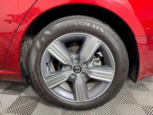 Photo of 2021 Red Nissan Altima