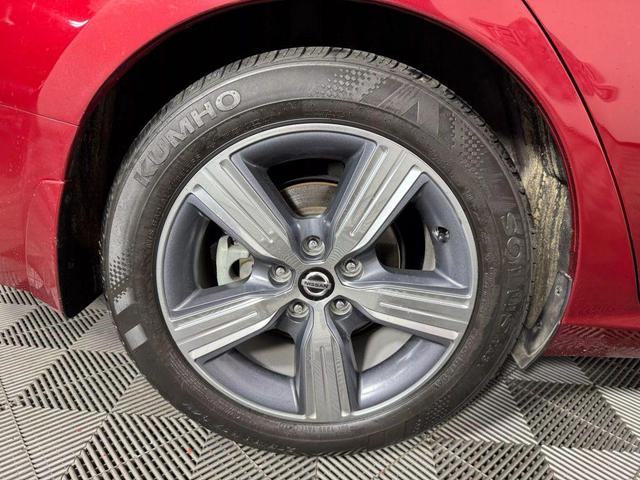 Photo of 2021 Red Nissan Altima