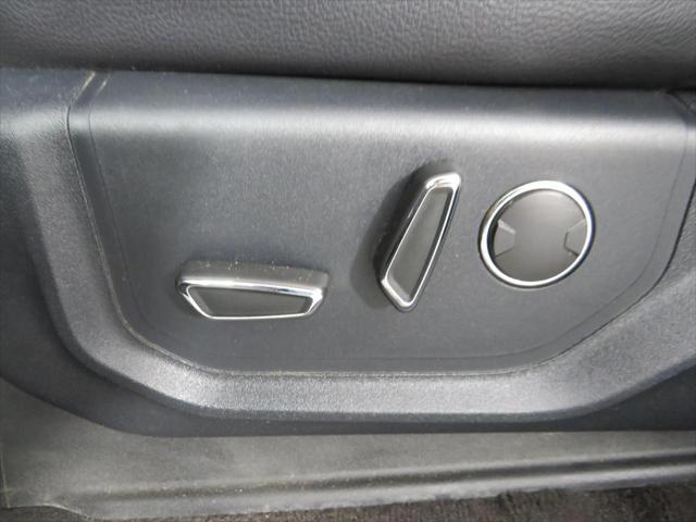 Photo of 2021 Black Ford Expedition Max