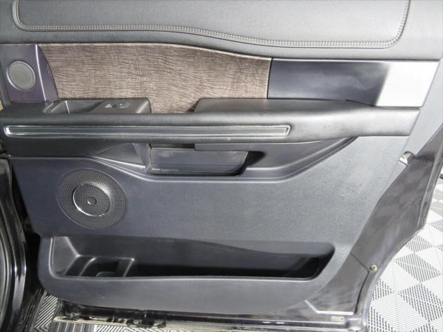 Photo of 2021 Black Ford Expedition Max