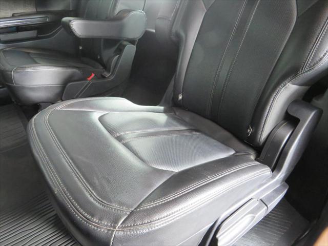 Photo of 2021 Black Ford Expedition Max