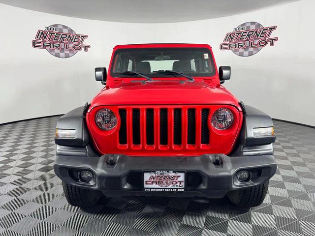 Photo of 2018 Red Jeep Wrangler Unlimited