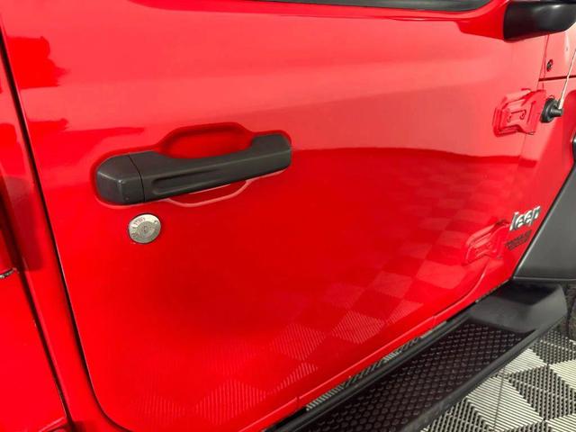 Photo of 2018 Red Jeep Wrangler Unlimited
