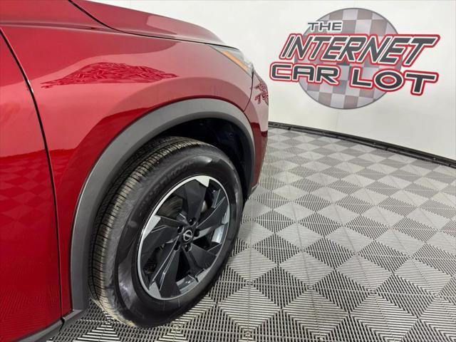 Photo of 2025 Red Nissan Rogue