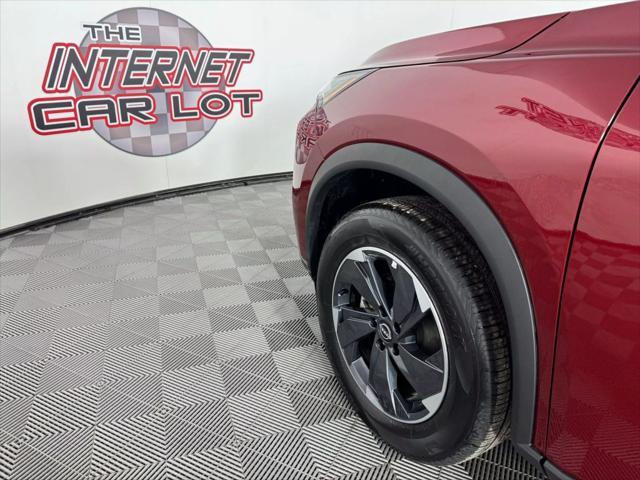 Photo of 2025 Red Nissan Rogue