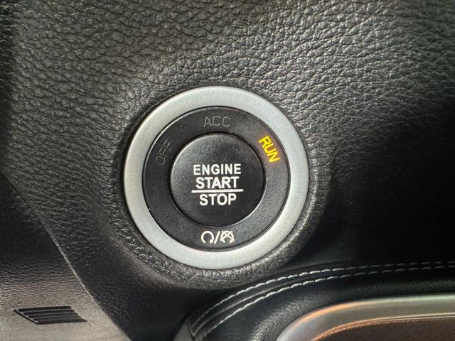 Photo of 2021 Gray Dodge Challenger