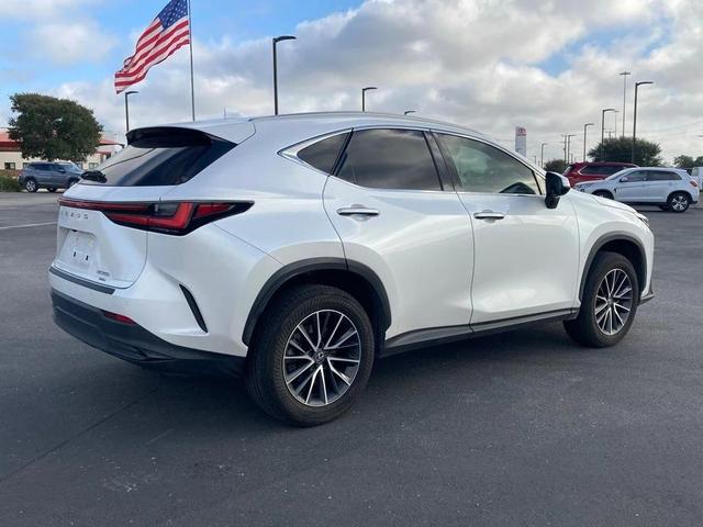 Photo of 2025 Eminent White Pearl Lexus NX 350