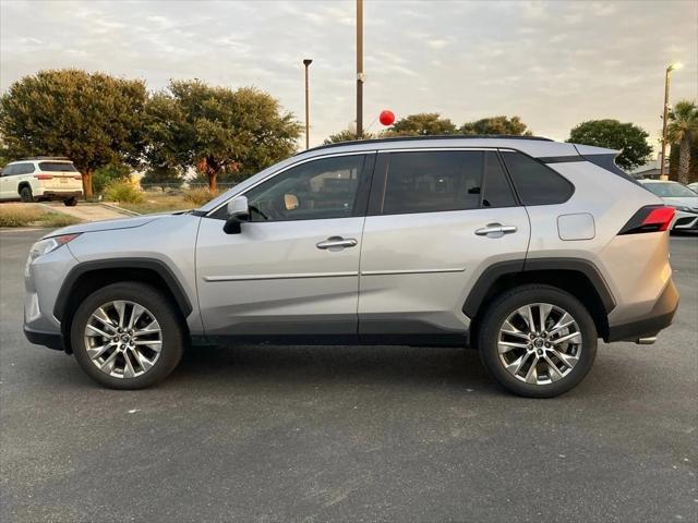 Photo of 2020 Silver Sky Metallic Toyota RAV4
