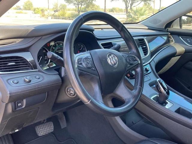 Photo of 2018 Quicksilver Metallic Buick LaCrosse