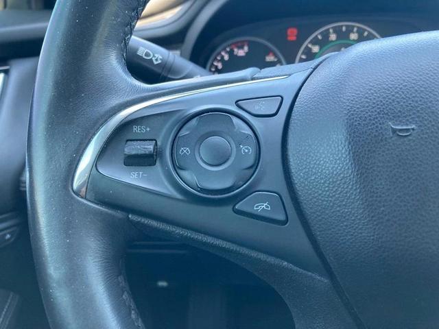 Photo of 2018 Quicksilver Metallic Buick LaCrosse