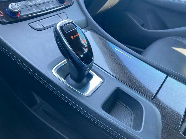 Photo of 2018 Quicksilver Metallic Buick LaCrosse