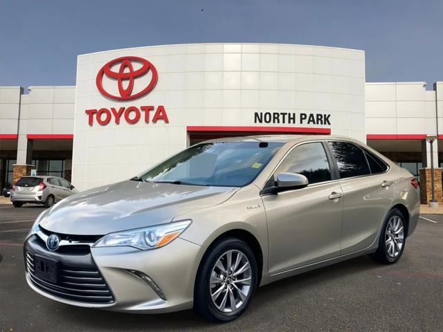 2017 Toyota Camry Hybrid