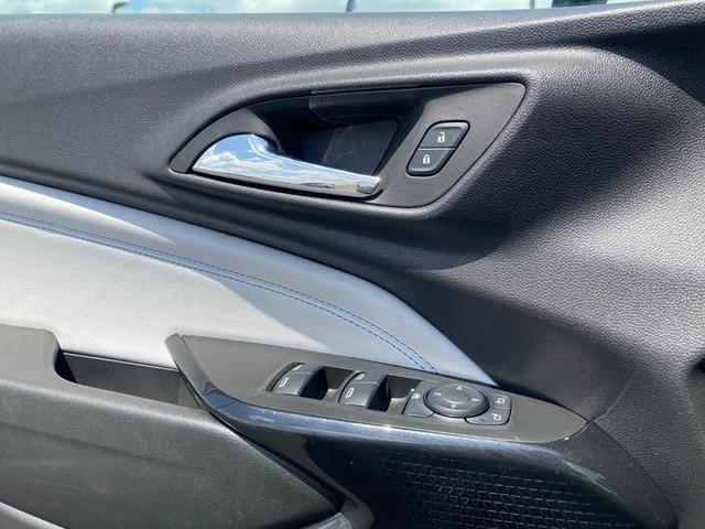 Photo of 2024 Mosaic Black Metallic Chevrolet Trax