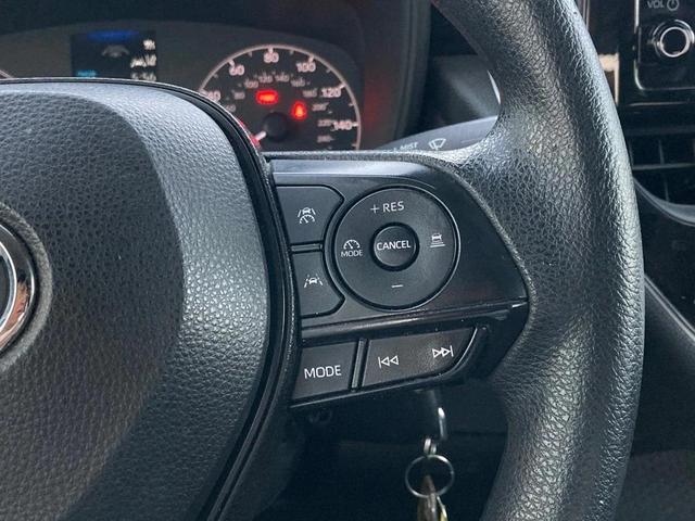 Photo of 2023 Classic Silver Metallic Toyota Corolla