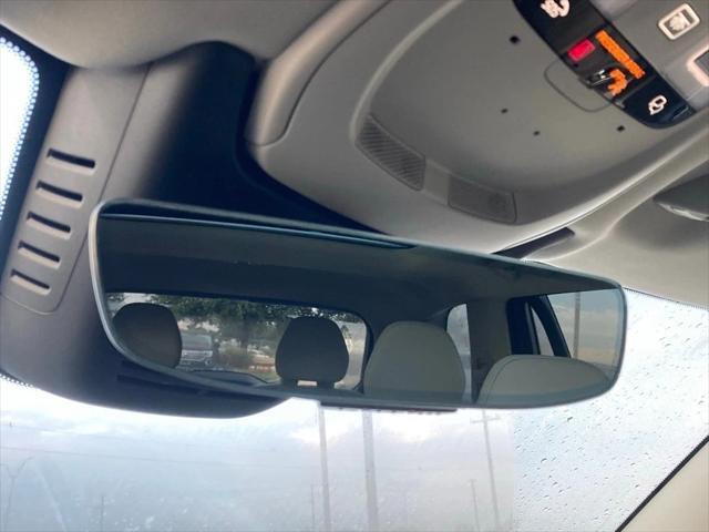 Photo of 2025 Crystal White Metallic Volvo XC90