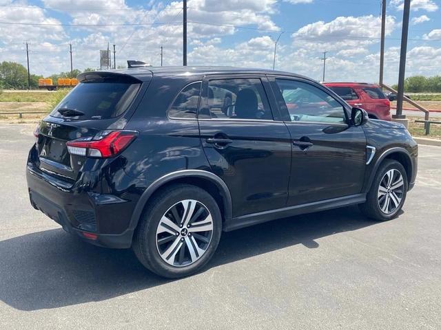 Photo of 2024 Labrador Black Pearl Mitsubishi Outlander Sport