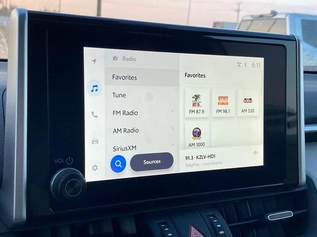 Photo of 2023 Silver Sky Metallic Toyota RAV4
