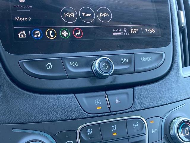 Photo of 2024 Summit White Chevrolet Malibu