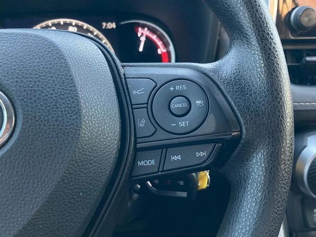 Photo of 2023 Ruby Flare Pearl Toyota RAV4